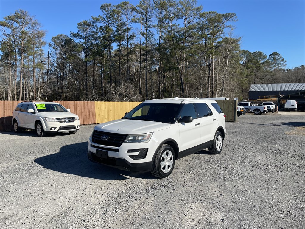 2016 Ford Explorer's photo