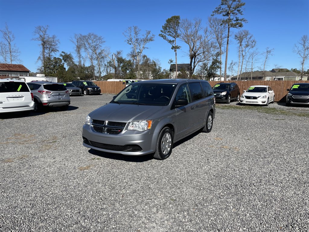 2019 Dodge Grand Caravan SE's photo