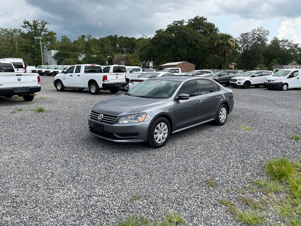 2015 Volkswagen Passat S