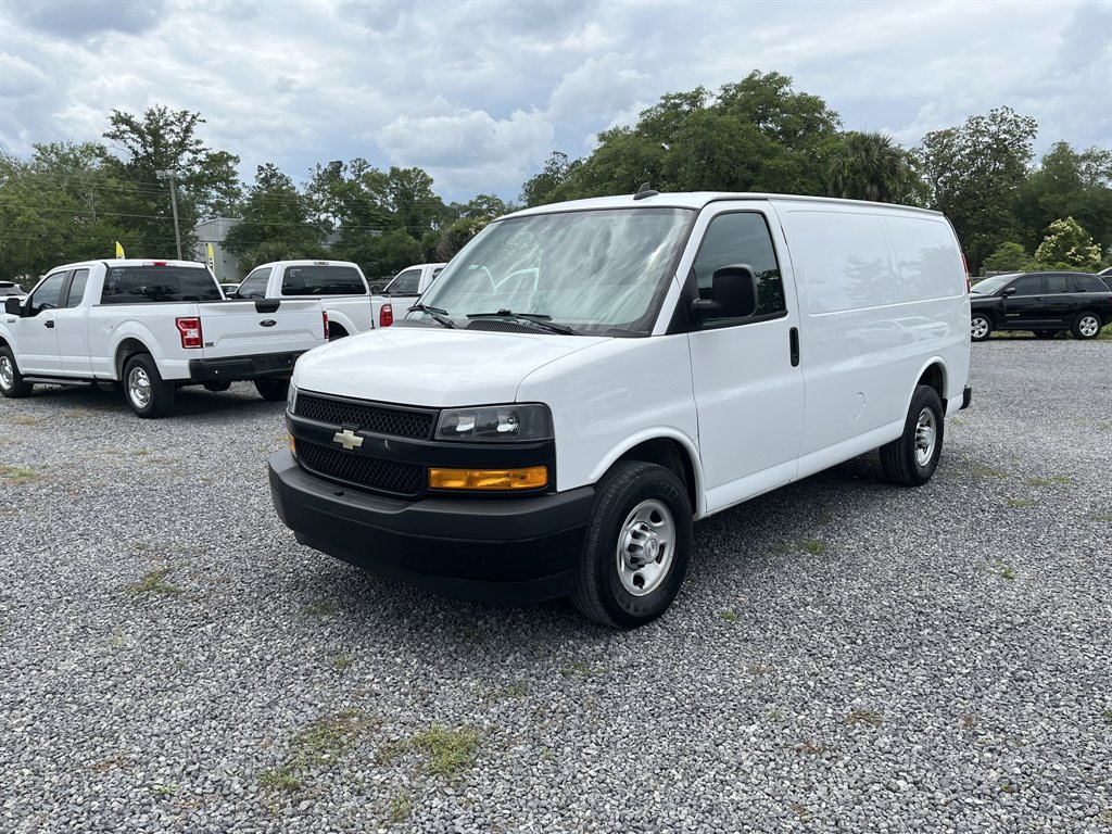 2018 Chevrolet Express 2500 Work Van HD's photo